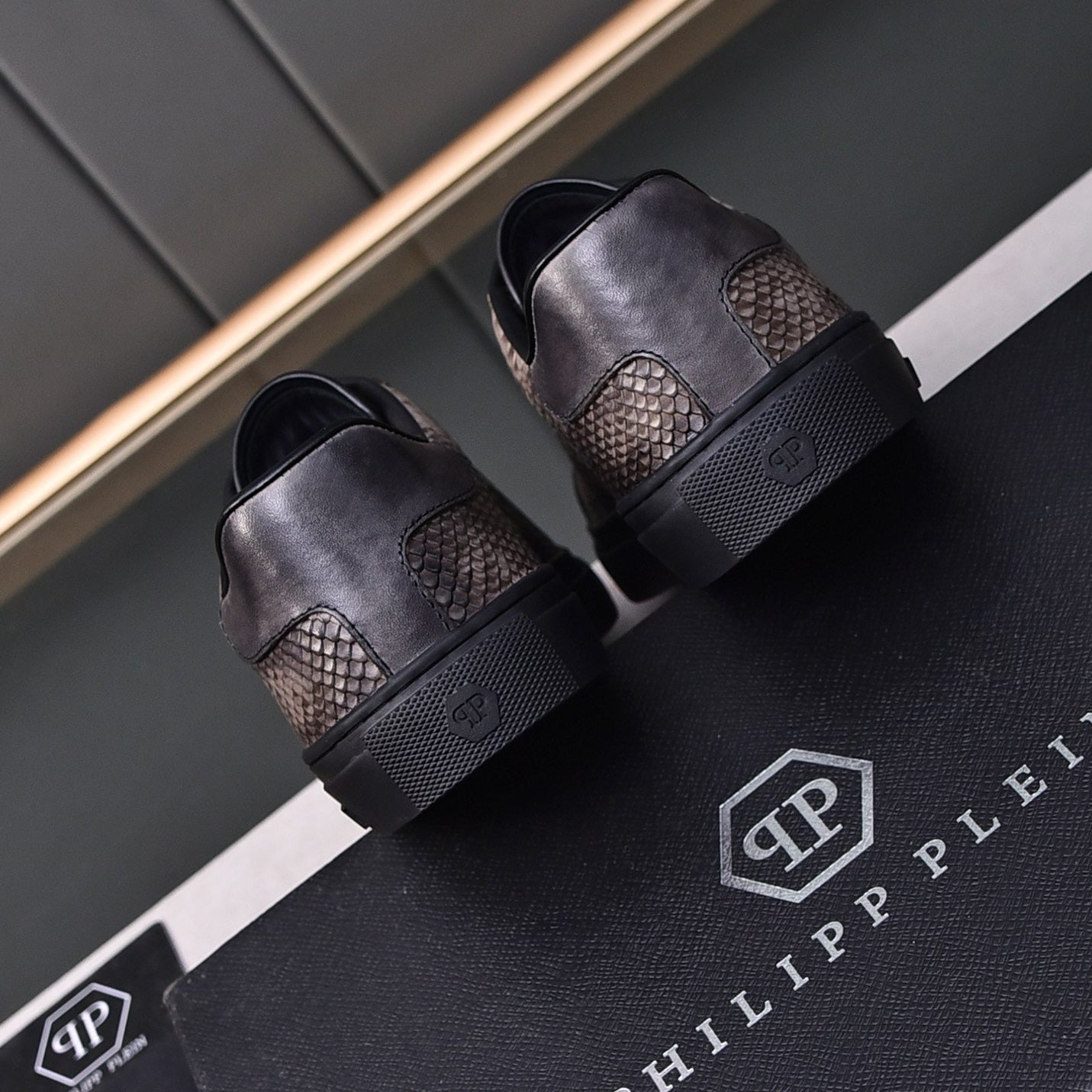 New-PP Casual leather shoes